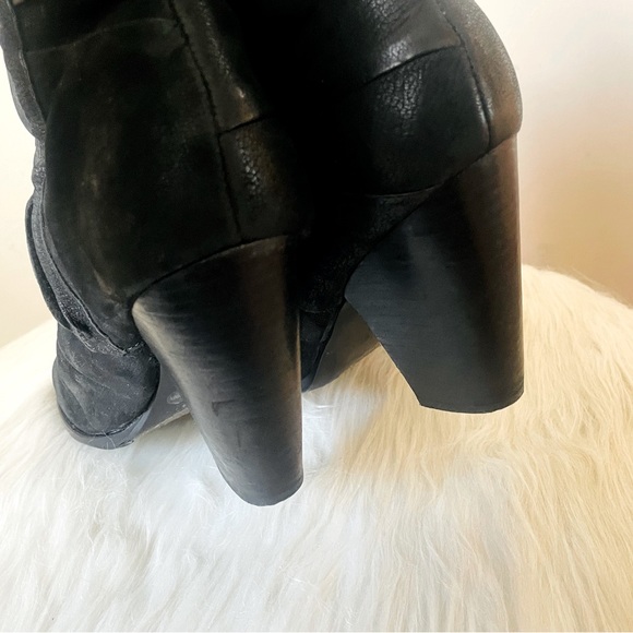 Vince Camuto “Belta” Leather Booties - Picture 6 of 7